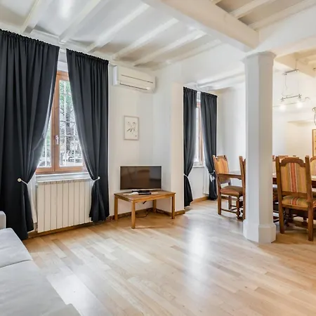 Lungarno & Parco Delle Cascine Lovely Apartment Florenz Exterior foto