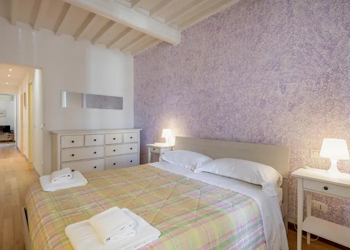 Lungarno & Parco Delle Cascine Lovely Apartment